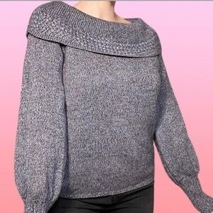 Off-The-Shoulder Knit Sweater 55% Cotton